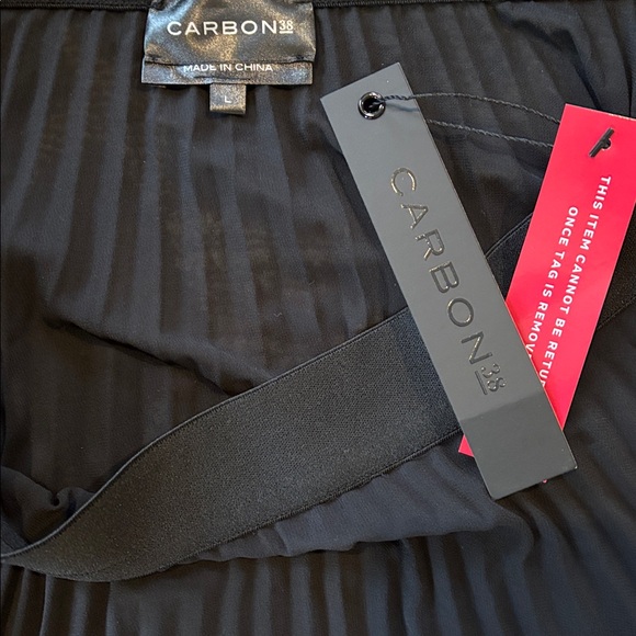 CARBON38 Mesh Pleated Skirt - Picture 5 of 5